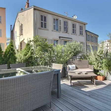 Large 2 Bedrooms - Terrace - 1 Min From The Palais -apt N° 5m32 * Cannes