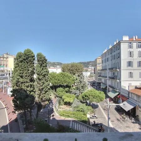 Large 2 Bedrooms - Terrace - 1 Min From The Palais -apt N° 5m32